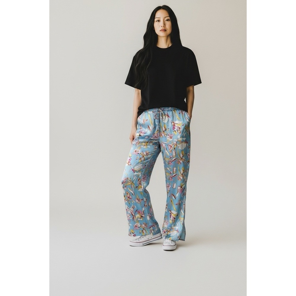 Tolani‎ Collection Size Large Wide Leg Silky Floral Pajama Pull-On Lounge Pants